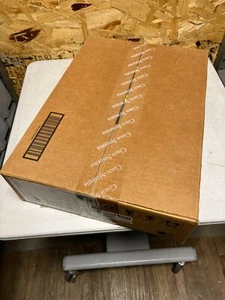 NEW CISCO C881-K9 Cisco 880 Series Integrated Services Router - Afbeelding 1 van 10