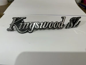 HOLDEN KINGSWOOD SL GRILL BADGE EMBLEM GRILLE ORNAMENT 9946787 9946789 - Bild 1 von 4
