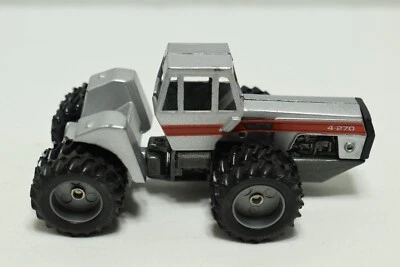 Scale Model1:64 White 4-270 4WD Duals Tractor - Image 1 of 4