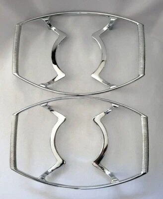 SET OF 2 VTG CORNING WARE CASSEROLE METAL TRIVETS RACKS CRADLES STANDS P-11-M - Image 1 of 3