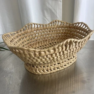 Vintage French Table Bread Basket Wicker Raised Footed Dough Bowl - Picture 1 of 7