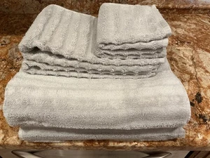 Juego de toallas de baño de secado rápido de 6 piezas SONOMA Goods, manos, paños gris claro - Imagen 1 de 4