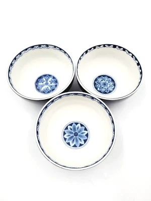 Conjunto de 3 tigelas de arroz azul e branco Williams Sonoma mesa coreana coleção Seul - Imagem 1 de 2