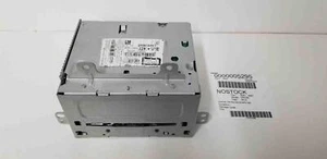11 12 CHEVY CRUZE Radio AM-FM-XM-CD-MP3 opt UYE Sat. Rec. opt U2K OEM 20983517 - Picture 1 of 6