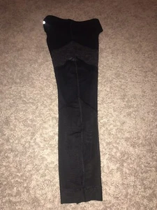 NWT Women’s XSMALL Yogalicious Black Yoga Pants Leggins MSRP $88. Athleisure - Picture 1 of 8