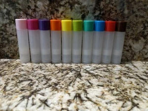 10 Lippenbalsam Behälter Leere Zum Selbermachen Klebestift Röhrchen 0,15 Unzen PICK YOUR CAP COLORS - Bild 1 von 3