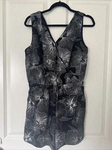 Ann Taylor LOFT Black And White Floral Romper Size MP - Picture 1 of 6
