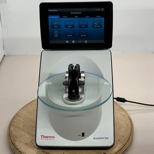 THERMO FISHER SCIENTIFIC NANO DROP ONE/ONE C SPECTROPHOTOMETER UV-VIS w/CABLE - Picture 1 of 12