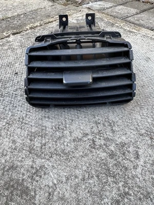 ventilación tablero smart roadster 452 0008946v011 Foto 1 de 3