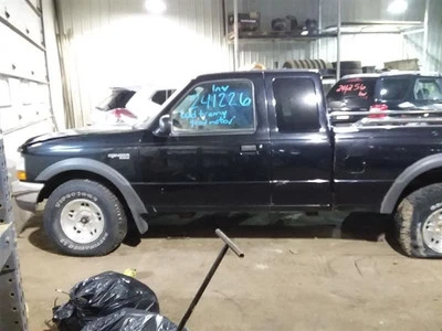 Radiador compatible con 00-08 MAZDA B-3000 2033186 Foto 1 de 4