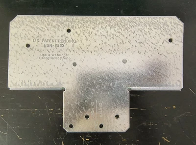 Tapa de poste galvanizada Simpson Strong-Tie PC4Z ZMAX para 4X Foto 1 de 4