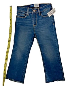 BNWT Old Navy Straight Little Girl’s Jeans With Frayed Hem Size 3T. J906 - Foto 1 di 5