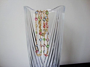 VINTAGE ÖSTERREICHISCHE KRISTALL KLEINE BUNTE PASTELLKRISTALLE GOLDFARBEN 34" HALSKETTE - Bild 1 von 19