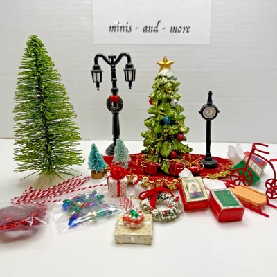 Dollhouse Miniature Christmas Tree Ornaments Garland Gift Bag Street Lamp Wreath - Image 1 of 4