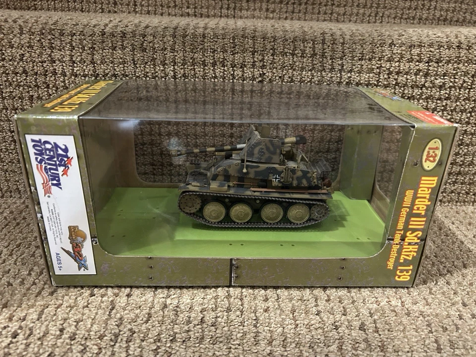 Ultimate Soldier 1:32 German Marder III Sd. Kfz. 139 Tank Destroyer, No. 99412 - Image 1 of 4