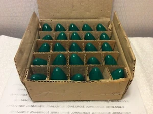 CHRISTMAS LIGHT BULBS Box of 25 Bulbs COLOR: GREEN 130V5W GREAT PRICE!! - Picture 1 of 4