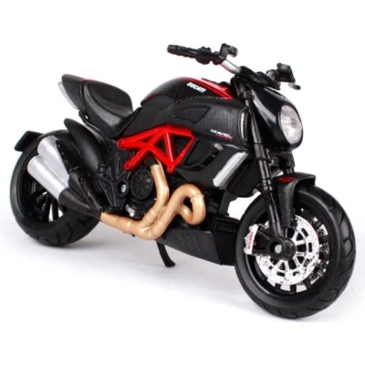 Maisto 1:18 DUCATI Diavel Carbon Alloy Motorcycle Bike Model Toy Collection gift - Image 1 of 4