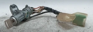 1986-1987 HONDA CIVIC CONVENTIONAL IGNITION SWITCH WITH KEY OEM - Picture 1 of 7
