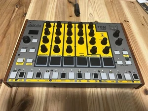 Akai Tom Cat mit Netzteil Test abgeschlossen funktioniert - Bild 1 von 4