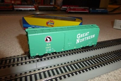 Athearn RTR HO 40' Youngstown Steel door Box car Great Northern (green) #11185 - Image 1 of 4