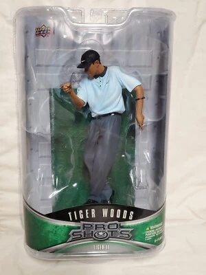 Tiger Woods Action Figure SERIES 1 #2 Upper Deck Pro Shots 2008 PGA Monument - Image 1 of 4