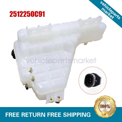 Se adapta a International Harvester LT625 con orificio sensor 2512250C91 depósito de refrigerante Foto 1 de 4