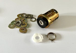 RIGHT RH DOOR LOCK BARREL CYLINDER REBUILD REPAIR KIT for FORD MONDEO MK1 MK2 II - Picture 1 of 1