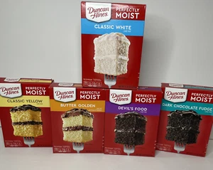 duncan hines cake mix assorted lot Of 5 Perfectly Moist Dark Chocolate Fudge - Picture 1 of 19