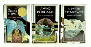 Lot 3 THE WRINKLE IN TIME TRILOGY Madeleine L'Engle HBDJ EXC - Picture 1 of 5