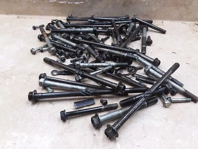  Pernos de caja de motor Honda V65 Magna VF1100 1985 1986 10 k millas AP-201 Foto 1 de 2