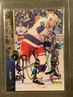 1994 ALEXEI ZHAMNOV AUTOGRAPH SIGNED CARD UPPER DECK Leaf Jets Card Blackhawks - Image 1 of 2