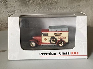 Mercedes-Benz L1000 "Circus Roncalli" Premium ClassiXXS 1/43 - Picture 1 of 7