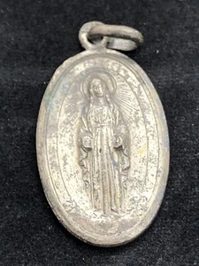 Vintage katholisch MARIA REPARATRIX REFVGIVM PECCATORVM ORA NOBIS Anhänger/Charm - Bild 1 von 5