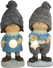 Figurki dekoracyjne LED Zimowe dzieci Alma Erik Zestaw 2 szt. Figurki Dom 40cm bez oryginalnego opakowania Towar B