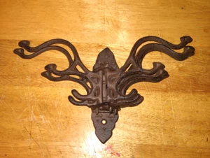 Große drehbare Wandhakengarderobe aus Gusseisen im viktorianischen Stil - hat 15 Haken. - Bild 1 von 3