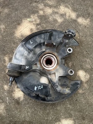 2003 honda s2000 Ap1 00-03 rear left driver side knuckle #120 - Image 1 of 4