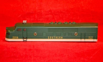 ORIGINAL LIONEL 2356 SOUTHERN A UNIT SHELL -  POSTWAR - NO RESERVE - Image 1 of 4