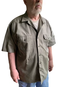 Eddie Bauer Men's Casual Shirt Color Khaki SIZE Large made in Mauritius - Picture 1 of 13