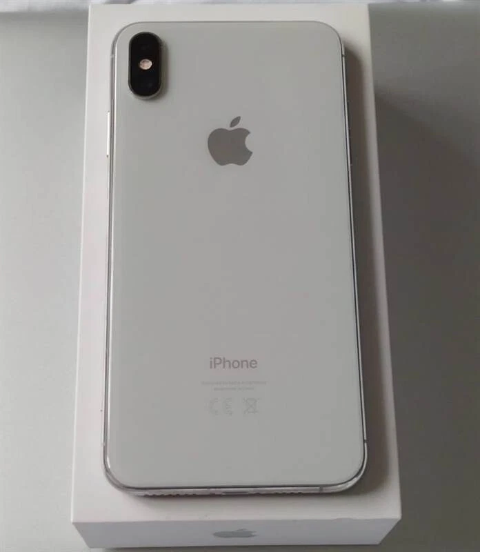 Apple iPhone XS Max - 64GB - Argento  - Immagine 1 di 1