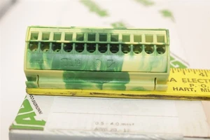 10 PIECE WAGO 812-100 PE-CONNECTION BLOCK 4mm² (GREEN/YELLOW) - Picture 1 of 2