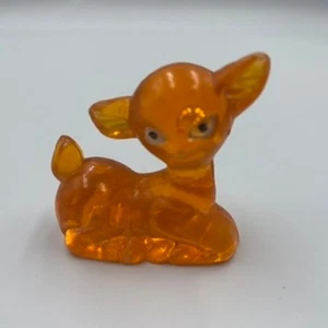 Statuina cervo bambino lucite arancione vintage anni 60 70 kitsch MCM  - Foto 1 di 7