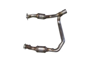 FITS: 2006 - 2008 DODGE Ram 1500 5.7L Catalytic Converter 4WD ONLY - Picture 1 of 1