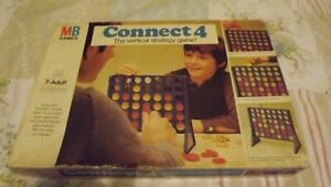 VINTAGE 1975 CONNECT4 BY MB GAMES 100% COMPLETE IN GOOD CONDITION