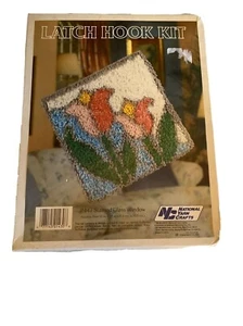 NEU Buntglas Fenster Blumen Tulpe Riegel Haken Kit 12x12" National Yarn Craft - Bild 1 von 5
