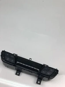 TOYOTA C-HR X1 55900-F4380 Climate Control Unit 2019 26284901 - Picture 1 of 4