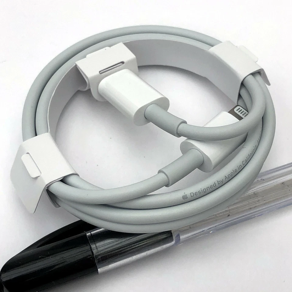 Genuine Apple USB-C to Lightning Fast Charge Cable iPhone 12 13 14 & Pro/Pro Max - Image 1 of 4