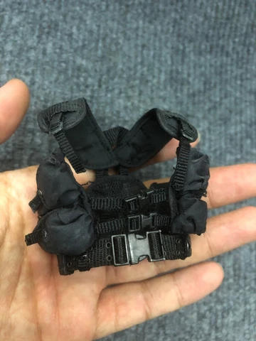 1/6 Hot Toys MMS125 Sarah Connor Terminator Judgment Day Tactical Vest Figure Cover