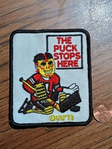 NEU Vintage Voyager The Puck Stops Here Hockey Goalie Retro Patch Emblem zum Aufnähen - Bild 1 von 4
