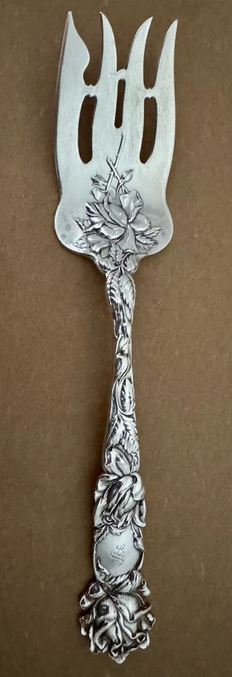 RARO TENEDOR DE SERVIR ALVIN BRIDAL ROSE TALLA GRANDE 9 1/8” ESTERLINA ELEGANTE C. 1903 Foto 1 de 4