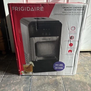 Frigidaire 44 libbre macchina per il ghiaccio pepita in acciaio inox EFIC235 nuova scatola aperta - Foto 1 di 9